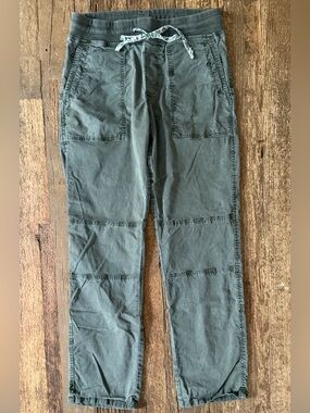 Sundance Floral Print Cargo Style Pants Size 4